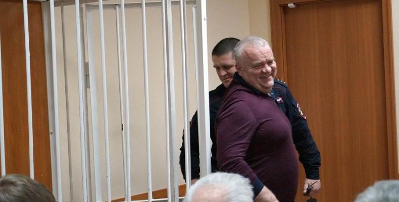 Суд Бердска изменил меру пресечения Виктору Голубеву с ареста на подписку о невыезде