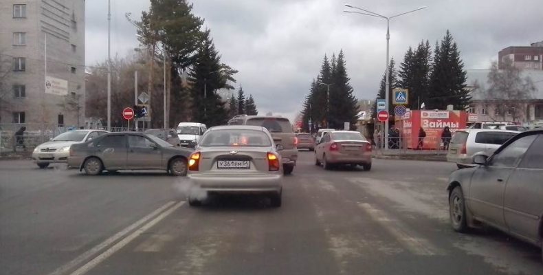 Власти Бердска устроили вольницу на дорогах города