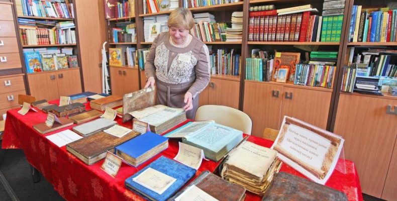 Библиотеки и спортивные школы возобновили работу в Бердске