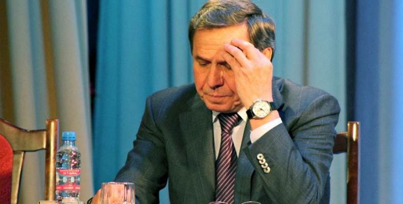 Информация об отставке губернатора Новосибирской области вновь опровергнута