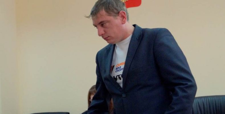 Электрик-адвокат из Бердска рассказал в суде, что съел протокол по крайней нужде