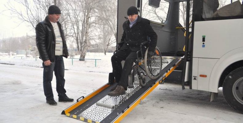 Прошёл тест-драйв автобуса с пандусом для инвалидов по дорогам Бердска