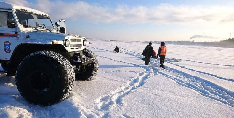 Мужчину в неадекватном состоянии нашли на льду Берди