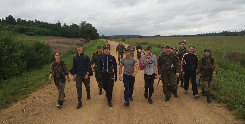 Пять парней и девчонок вступили в ряды поисково-спасательного отряда «Кондор» в Бердске