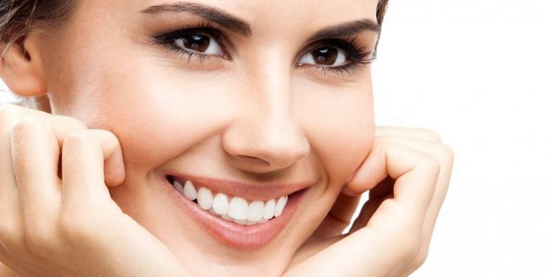 Основные преимущества зубных керамических коронок