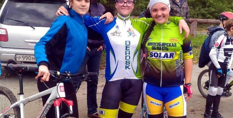 Золото первенства Новосибирска завоевали бердские велосипедисты