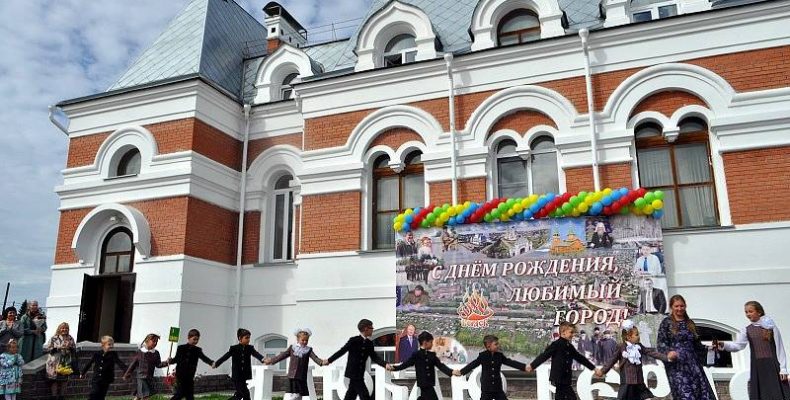 Минюст РФ отказался от претензий к православной гимназии Бердска