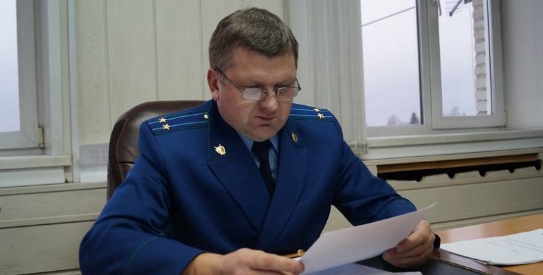 1,5 млн рублей заработал прокурор Бердска за год