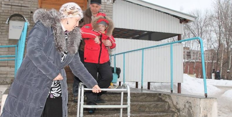 Пособия по уходу за детьми инвалидами в Бердске повысят до 10 тысяч рублей
