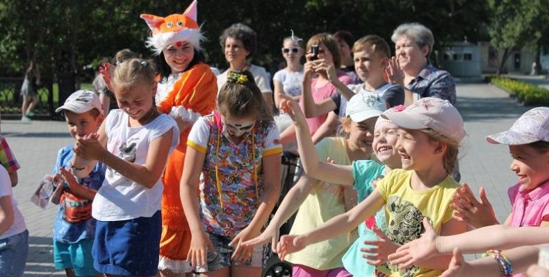 700 заявлений на путевки в летние оздоровительные лагеря поступило в соцзащиту Бердска