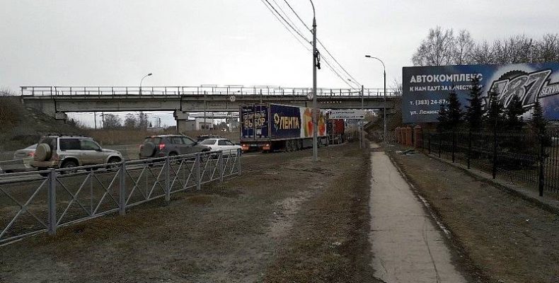 На пробки на перекрёстке Вокзальной и Химзаводской жалуются бердчане