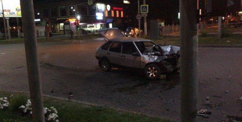 Появилось видео смертельного ДТП на перекрёстке в Бердске