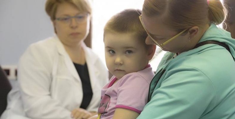 Лучевую терапию для детей впервые в области стал проводить Центр Мешалкина в Новосибирске