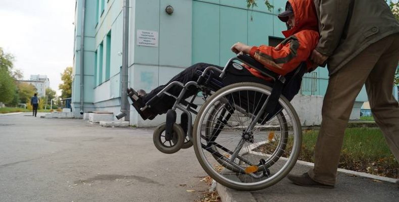 Упростили оформление пособия по уходу за инвалидами и престарелыми людьми в Бердске