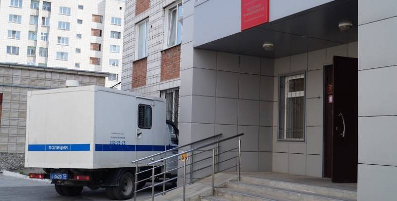 Мужчине вынесли приговор за покупку 0,9 грамма героина в Бердске