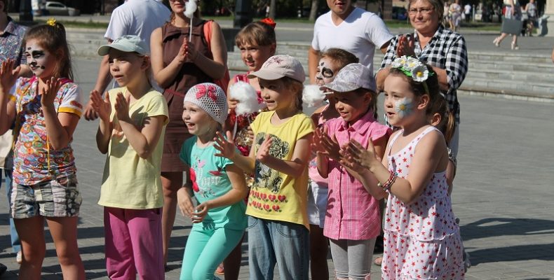 Не будут работать детские лагеря в последний месяц лета в Бердске