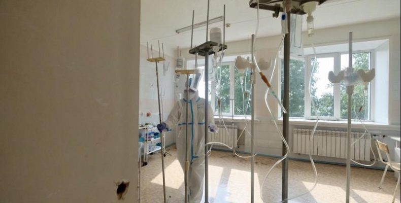 Сократили количество койко-мест в коронавирусном госпитале Бердска