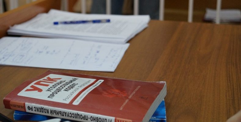 Двух адвокатов в Бердске обвиняют в мошенничестве