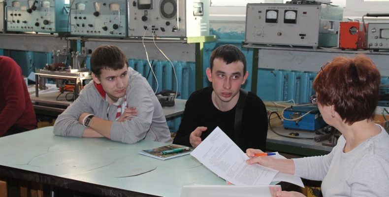 Талантливым студентам Бердска назначили стипендии правительства Новосибирской области