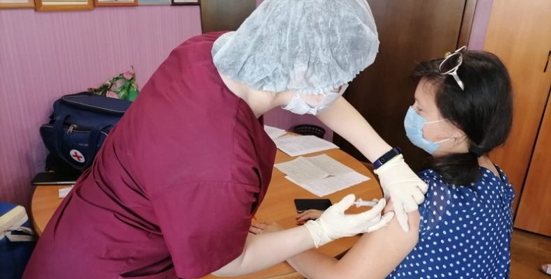 623 человека прошли вакцинацию на избирательных участках в дни выборов в Бердске