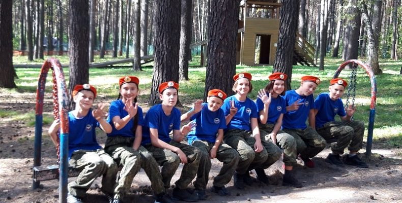 Стали призёрами в «Школе выживания» школьники Бердска