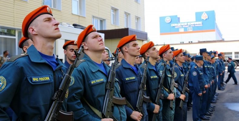 Жителям Бердска предлагают выучиться на сотрудников МЧС России