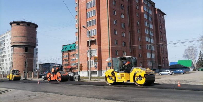 «Убитые» транспортом дороги заасфальтируют ко Дню Победы в Бердске