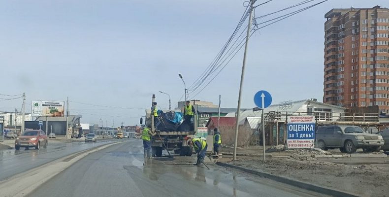 Почти два миллиона рублей выделено на проведение ямочного ремонта дорог Бердска