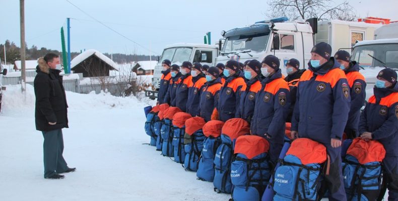 Обычная работа: свой 17-й день рождения отмечают бердские спасатели МЧС России