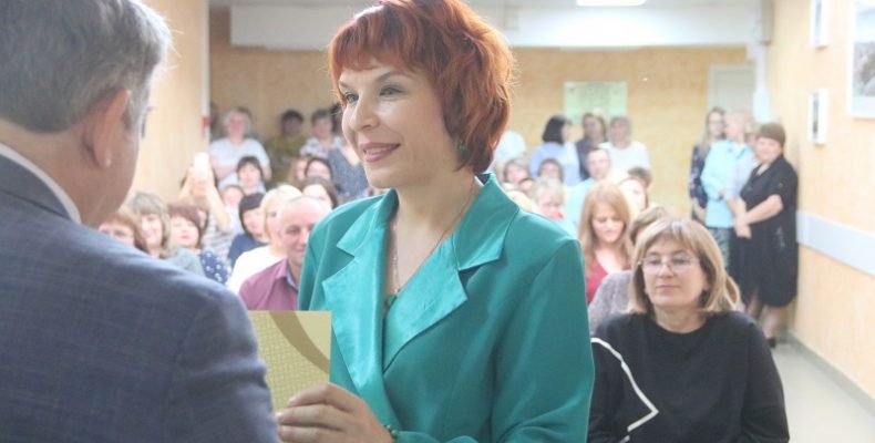 Ежегодно пяти тысячам человек оказывает помощь центр соцобслуживания в Бердске