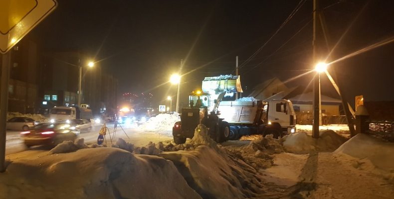 Управление ЖКХ обнародовало график вывоза снега с улиц Бердска
