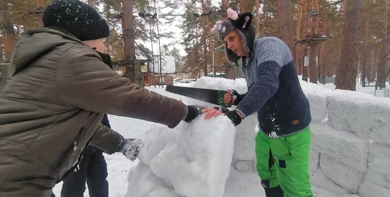 В Бердске будут строить дома из снега