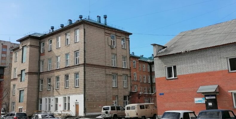 Добрые вести: началась подготовка к ремонту взрослой поликлиники № 1 в Бердске