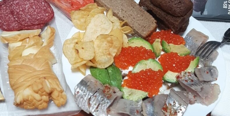 “Сало не рекомендую”: диетолог из Новосибирска рассказала жителям Бердска как нужно правильно питаться зимой