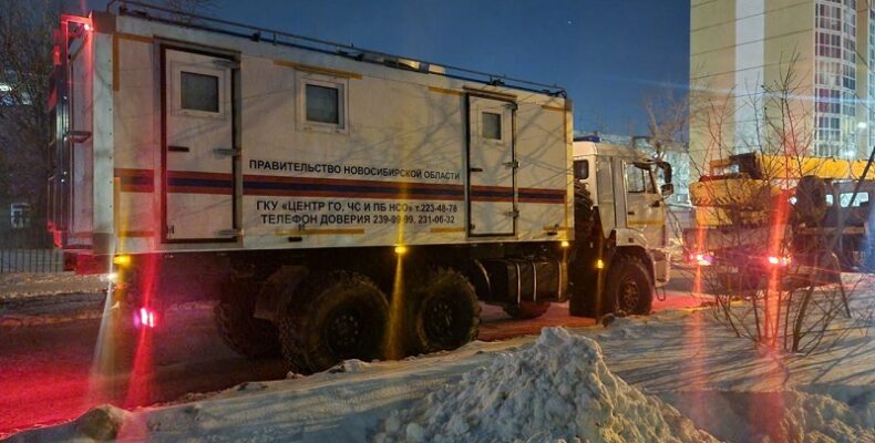 До ночи специалисты управляющих компаний из Бердска подключают отопление в домах Новосибирска