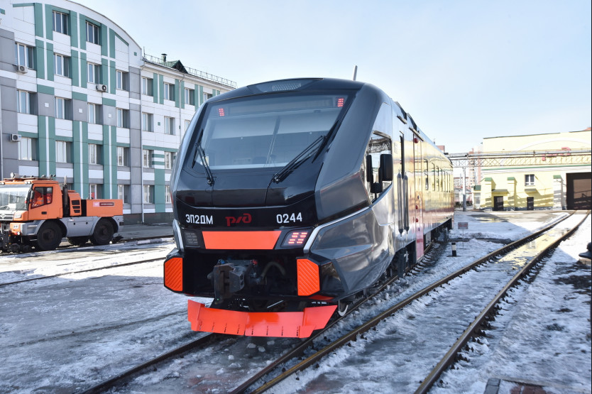Новая электричка будет возить в Новосибирск жителей Бердска